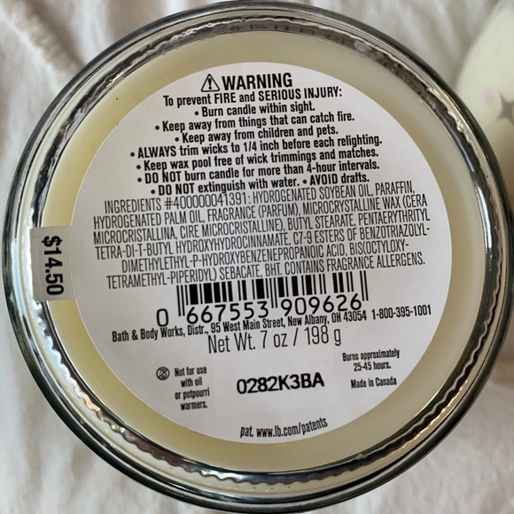 SOLD 2 Never burned Twisted Peppermint 7oz Candle - Picture 2 of 4